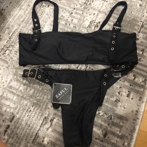 Black bikini